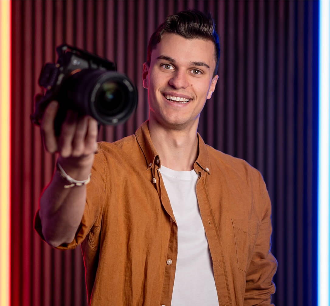 Justus Hamberger mit Kamera