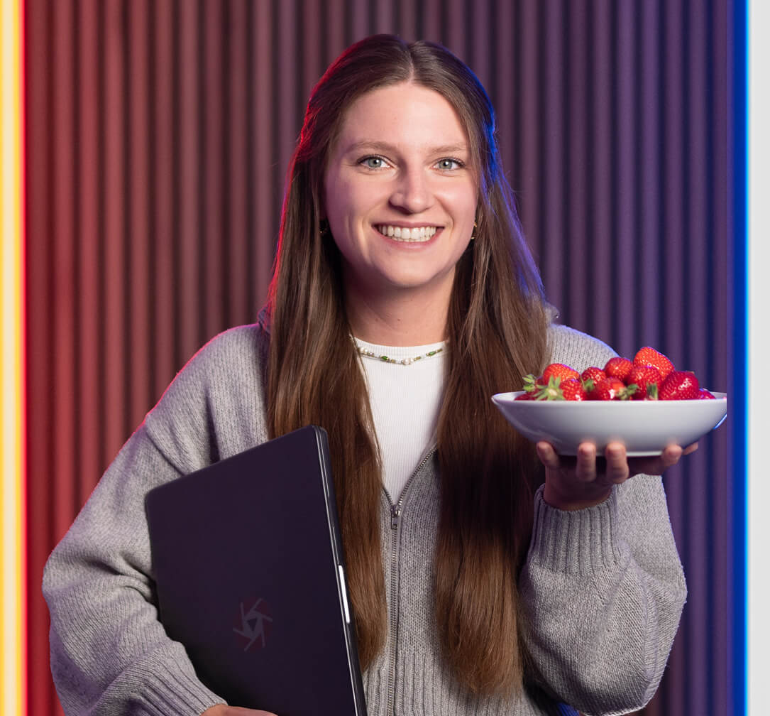 Svetlana Leitz mit Obst