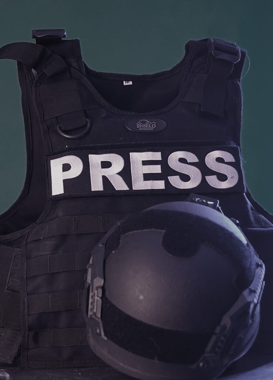 Schutzweste PRESS und Helm